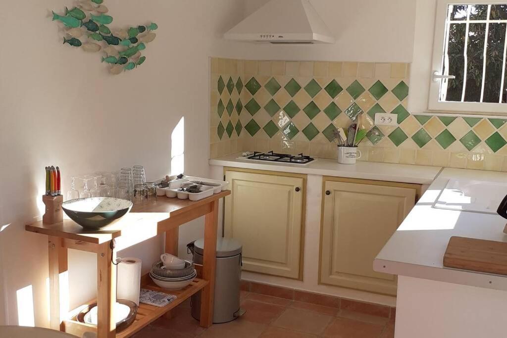 Gite Provencal Independant Avec Piscine Chauffee : Le Suy Bien Flayosc Екстериор снимка
