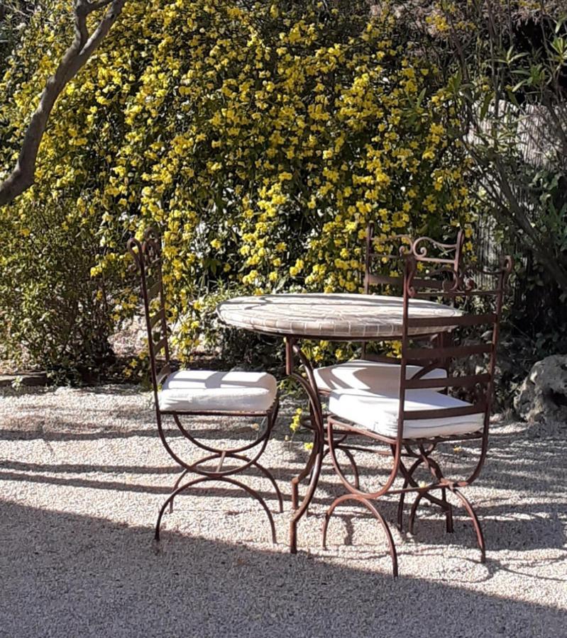 Gite Provencal Independant Avec Piscine Chauffee : Le Suy Bien Flayosc Екстериор снимка